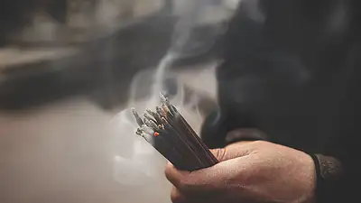 Ile zarabia zakonnica? Fakty o zarobkach i utrzymaniu