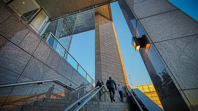 Zarobki adiunkta w Polsce – ile można zarobić?