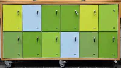 Domowe sejfy – jak bezpiecznie przechowywać cenne przedmioty