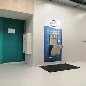 Dystrybutory do wody w firmie – wygoda i oszczędność