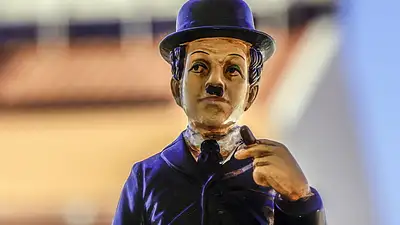 Zarobki aktora w teatrze – ile naprawdę zarabia aktor?