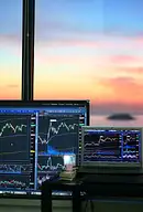 Jak zainwestować 100 zł na giełdzie? — sprawdzone strategie 