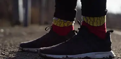 Kolorowe skarpetki męskie – modowy hit na co dzień