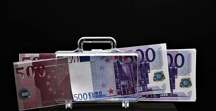 Jak szybko zarobić 100 tysięcy złotych? Metody