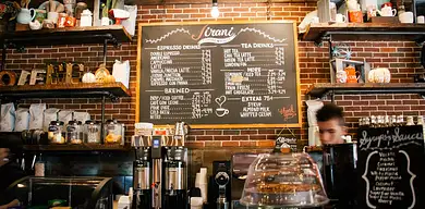 Ile zarabia barista? Średnie zarobki