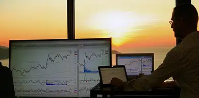 Analiza rynku przed inwestowaniem – praktyczny poradnik