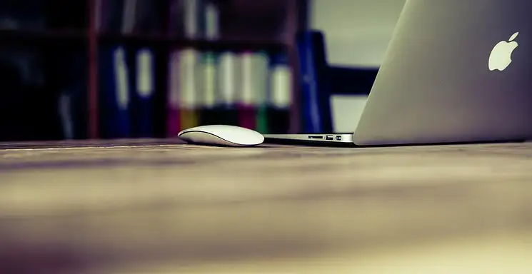 Sztuczna inteligencja w zarządzaniu firmą: przewodnik